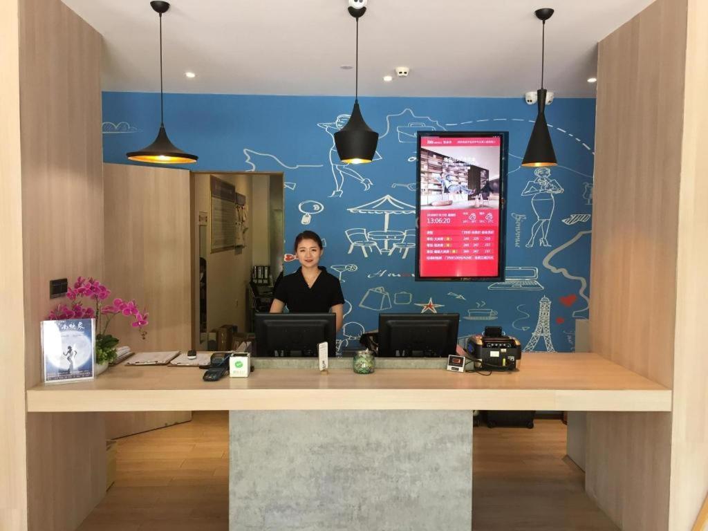 Ibis Kunming Beijing Rd Hotel Kültér fotó